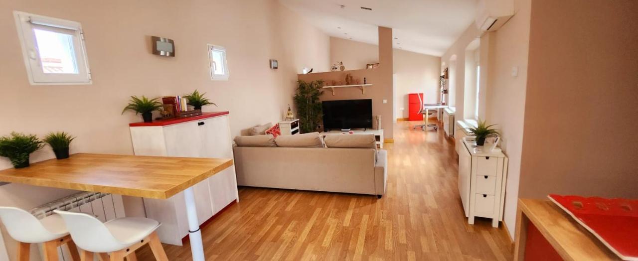 Precioso Loft En Pleno Corazon De Valladolid Exterior photo